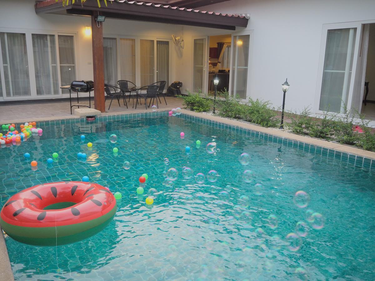 The Beach Pool Villa Патая Екстериор снимка
